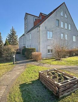 Vermietete 2-Zimmer-Eigentumswohnung mit Balkon in Berlin-Rosenthal - Berlin