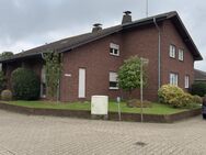 Großzügige Doppelhaushälfte in ruhiger Wohnlage mit der Option einer weiteren Doppelhaushälfte - Hückelhoven