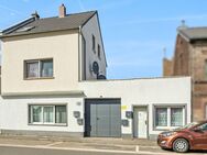 Wohnen oder vermieten: Drei charmante und modernisierte Wohnungen in Troisdorf-Spich - Troisdorf