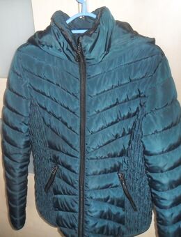 Top Steppjacke Gr 38 mit Kapuze - Neunkirchen Zentrum