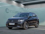 VW Tiguan, 2.0 TDI R LINE LM20, Jahr 2023 - München