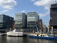 Lichtdurchflutetes Studioapartment mit Blick auf den Traditionsschiffhafen und die Speicherstadt - Hamburg