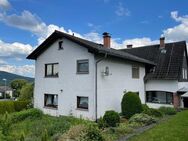 35444 Biebertal-Königsberg Zweifamilienwohnhaus mit Garten und Garage in ruhiger Lage - Biebertal