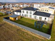 Lachen und Toben ausdrücklich erwünscht! Einfamilienhaus mit Einliegerwohnung wartet auf Sie! - Salz (Bayern)