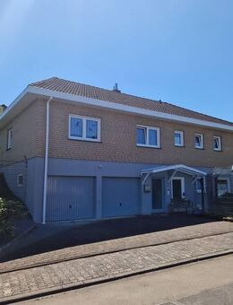 Gepflegtes Einfamilienhaus mit Einliegerwohnung in begehrter Lage von Altenkirchen-Honneroth! - Altenkirchen (Westerwald)