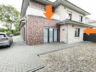 Moderne Erdgeschosswohnung mit EBK, Terrasse u. PKW-Stellplatz. Bj. 2019, Energieeff.klasse B... - Ostrhauderfehn