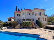 Nord Zypern Luxus Villa mit 4 Schlafzimmern + 10m x 5m Pool + Möbliert + Zentralheizung in Kyrenia | Bellapais - Duisburg