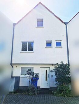 Modernes Reihenmittelhaus an der grünen Mitte in Groß-Zimmern - Groß Zimmern