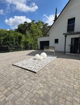 Ein stilvolles Zuhause für höchste Ansprüche in Schwarzach bei Schwabach - Schwabach