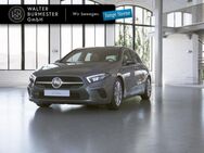 Mercedes A 200, MBUX Progressive, Jahr 2019 - Wedel