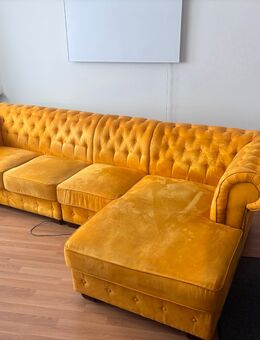 Ecksofa Chesterfield senfgelb - Großhansdorf