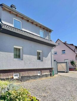 Einziehen und wohlfühlen - Modernisierte Doppelhaushälfte in ruhiger Lage von Bretten - Bretten