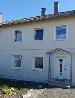 Helle 3-Zi-Wohnung in 2-Fam. Haus - Straubing