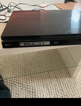 LG 3D-Blu-ray-Player mit 320GB - München