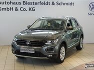 VW T-Roc, 1.5 TSI Sport App Sportfahrw, Jahr 2021 - Wedel