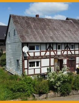 GEMÜTLICHES FACHWERKHAUS MIT KLEINEM GARTEN! KEINE KÄUFERPROVISION! - Lauterbach (Hessen)