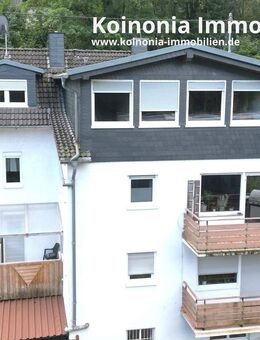 Saniertes Zweifamilienhaus mit großem Grundstück in Eiserfeld - Siegen (Universitätsstadt)