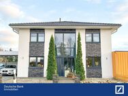 Gepflegte Stadtvilla mit PV-Anlage aus 2015 (KFW70) - Twist