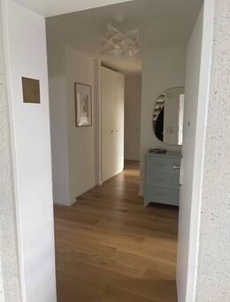 Stilvolle Maisonette-DG-Wohnung mit Wellnessbereich in familienfreundlicher Lage - Kiel