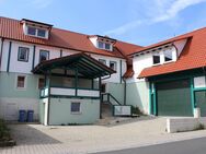 Saniertes Mehrfamilienhaus mit Wellnessanlage und drei Kfz-Stellplätzen in beliebter Lage von Kirchlauter; im Ortsteil Neubrunn - Kirchlauter