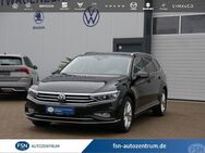 VW Passat Variant, 2.0 TDI Elegance MAT, Jahr 2022 - Rostock