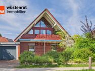 Gepflegtes Einfamilienhaus in begehrter Lage von Oldenburg, 6 ZKB, Garage und Garten - Oldenburg