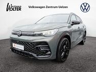 VW Tiguan, 2.0 TDI R-Line, Jahr 2022 - Uelzen