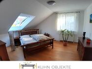 Gemütliche Dachgeschoss-Wohnung mit Balkon und Klimaanlage - Mutterstadt