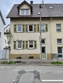 Kernsanierter Altbau in Schwenningen - Ideal für die Familie oder Investoren zur Studentenvermietung - Villingen-Schwenningen