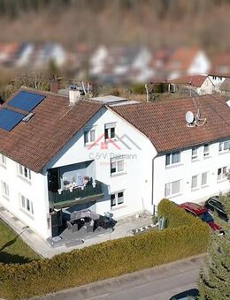 Attraktives Mehrfamilienhaus mit fünf Wohneinheiten und großzügigem Garten in idyllischer Lage von Tuttlingen-Möhringen - Tuttlingen