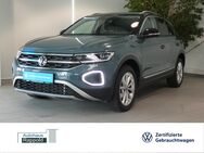 VW T-Roc, Style, Jahr 2023 - Blaufelden