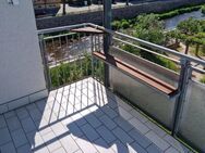 Großzügige Wohnung mit Balkon, Tageslichtbad mit Wanne und TG-Stellplatz! - Freital