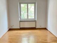 ruhige 3 Zimmer Whg mit Balkon - Nürnberg