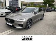 Volvo V60, R-Design Recharge Plug-In Hybrid AWD T6 Twin Engine EU6d, Jahr 2021 - Regensburg