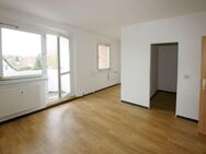 Apartment mit Dusche + Balkon + Aufzug im Betreuten Wohnen - Plauen