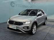 VW T-Roc, 2.0 TDI LiAHK, Jahr 2023 - München