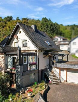 Ruhig wohnen in Simmertal: Großzügiges EFH mit Wintergarten, Dachterrasse & optionalem Baugrundstück - Simmertal