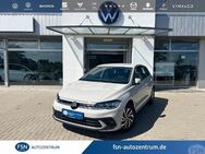 VW Polo, 1.0 l TSI Life 95, Jahr 2022 - Teterow