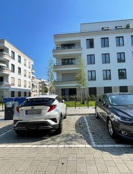 Helle Neubau 4 Zimmerwohnung - Berlin