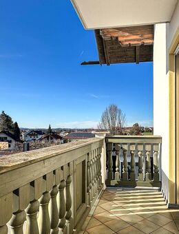 Charmante 3- Zimmer Wohnung mit Balkon: Die ersten eigenen 4 Wände! - Tuntenhausen