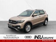 VW T-Cross, 1.0 TSI Life, Jahr 2019 - Neubrandenburg