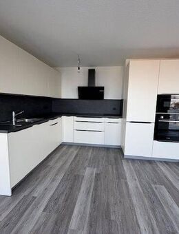 DHH 3 Neubau Doppelhaushälfte - 6 Zimmer in Rheinweiler mit Traumaussicht auf die Vogesen - Bad Bellingen