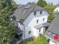 Rarität! Hochwertige, energiesparende Doppelhaushälfte mit Lift und Platz für die ganze Familie - München