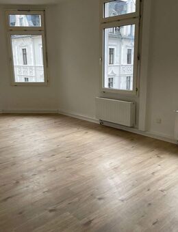 Vermietete 4,5 Zimmer Wohnung in Wuppertal-Oberbarmen - Wuppertal