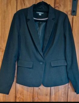 Blazer Schwarz - kurz - Größe XXL (44) - Weißenfels
