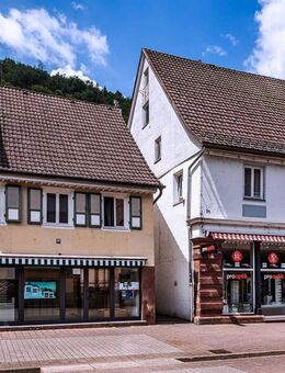 Geschäfts und Wohnhaus Fußgängerzone - Schramberg
