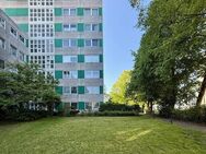 Gepflegtes Mehrfamilienhaus mit Stellplätzen, Balkonen und tlw. Kanalblick // Kiel-Holtenau - Kiel