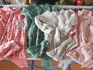 4 langärmlige Schlafanzüge ohne Füße Gr. 86/92 - Kissing