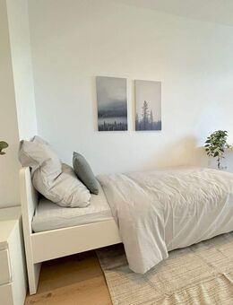 *LETZTEN 3* WG-Zimmer in Bockenheim mit Balkon - sanierte möblierte 4er WG / renovated shared flat - Frankfurt (Main)