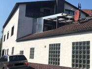 Vielseitig nutzbares Zweifamilienhaus mit Gewerbeeinheit - Stadtallendorf